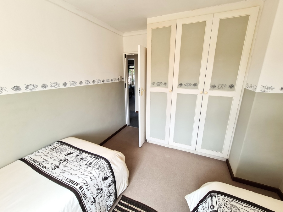 6 Bedroom Property for Sale in Noorsekloof Eastern Cape